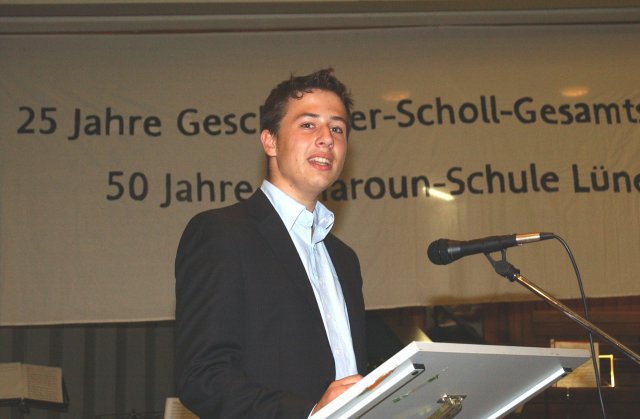 25jahregsg046