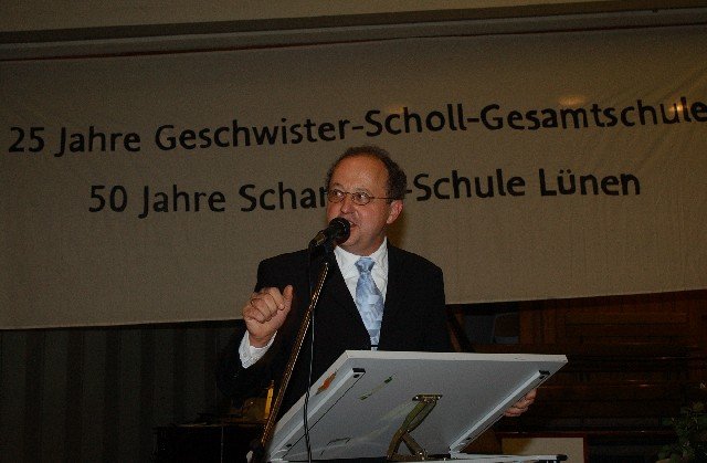 25jahregsg076