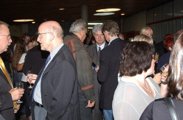 25jahregsg107