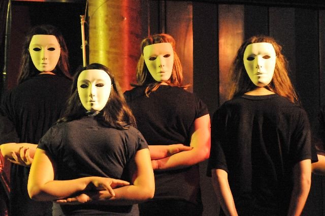 30.05.2011-theaterrevue-68